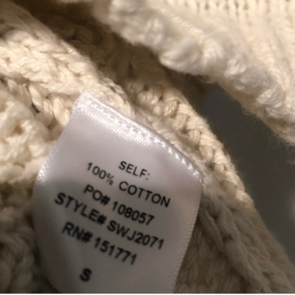 ‼️WOW‼️Le Lis Cream Cardigan with Pink AccentsNWT - Picture 13 of 13